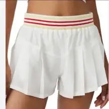 FREE PEOPLE MOVEMENT Top Seed woven shorts. Size medium