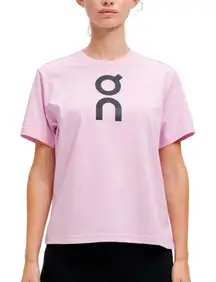 Women’s On pink/purple logo graphic T-shirt. Medium. On Clouds/ On running New