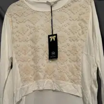 Iris Basic Textured Blouse Scoop Neck Long Sleeve Sweater White W Large NWT