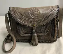 🔥 Patricia Nash Tooled Leather Crossbody Messenger – Handcrafted Vintage