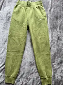 Phoenix Fleece Joggers