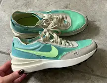 Nike women’s waffle one bleached aqua lime glow