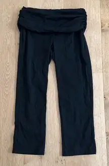 White Fox Capri Pants Dress For Success Size XS Black