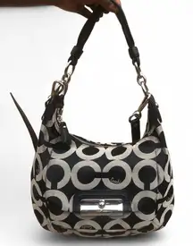Coach Signature Shoulder Messenger Crossbody Bag Purse Y2K Goth Black Grey Hobo Monogram Preppy #whimsygoth #grunge #2000s  Measurement in pics