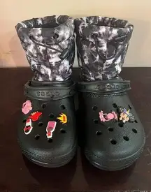 Classic Lined Women's Winter  Boots size 7