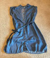 Short sleeve light weight blue denim dress
