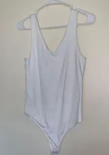 Women’s Small ABERCROMBIE White V-Neck Seamless Tank Thong Bodysuit