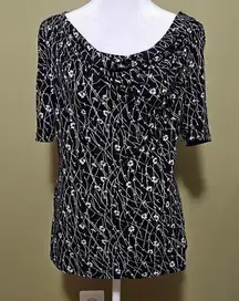 East 5th Black Floral Short Sleeve Blouse Size Medium