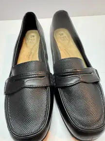 e Black Loafers Size 9.5W