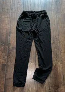 black joggers 