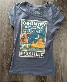 Country T-shirt .. Nashville, Size medium