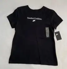 Sneaker Goddess Tshirt