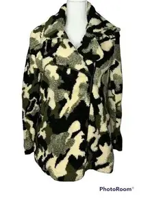 Anthropologie Womens  Love Tree Fleece Sherpa Camo Print Pea Coat Jacket Size S