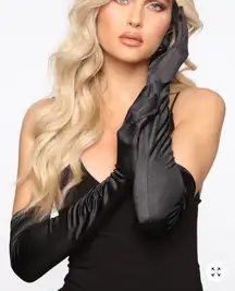 Classic long satin gloves