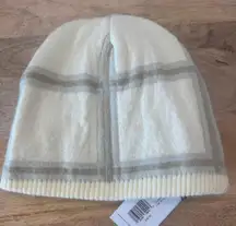 NWT  Beanie