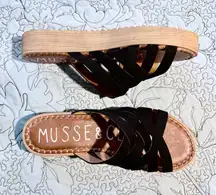 MUSSE & CLOUD Woven Black Suede Slide  Platform Sandal Sz  41 U.S. 10 🧡