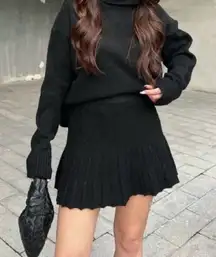 Zara Black Pleated Sweater Skirt🔷