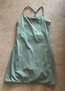 Women green tennis dress never worn size S