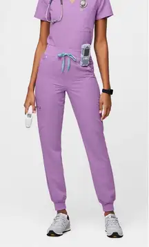FIGS Zamora Jogger Scrub Pants Lilac Dawn