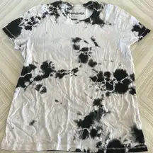 Prince Peter Collection Women’s Black & White Tie Dye Fitted T-Shirt: Size S