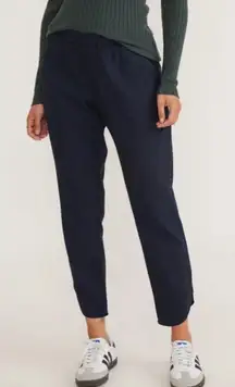 Marine Layer The Tencel Allison Cropped Pants in Navy Blue | Small