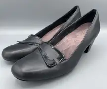 Clarks Womens‎ 9 Shoes Everyday Black Leather Heels Pumps Career Office Work