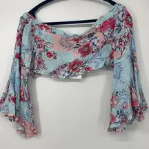 LF BRAND THREE DAYS LIGHT BLUE FLORAL CROPPED BELL SLEEVE WOVEN TOP MEDIUM