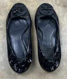 Tory Burch patent leather Black Ballet Flats  
Size: 5?(please read description)