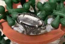 Elegant Silver and Mother of Pearl Ring-Size 5