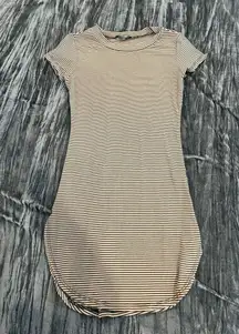 Striped Short Sleeve Dress Size XS by papermoon