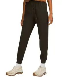 Lululemon Stretch High-Rise Jogger Relaxed Luxtreme Zip Pockets Dark Olive 6