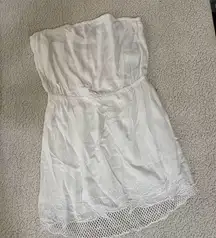 Rusty strapless white beachy summer dress size M