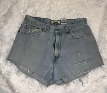 Levi’s 560 Light Wish Denim Cutoff Shorts size 33