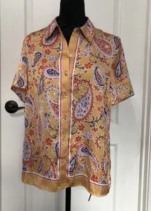 DR2 Womens Shirt‎ S Yellow Paisley Satin Collared Short Sleeve Button Up NWT