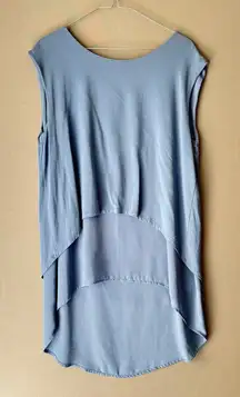 Vince‎ Camuto sz M blue sleeveless layered blouse