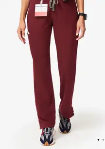 FIGS maroon scrub pant