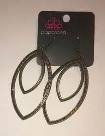 Paparazzi earrings brand new