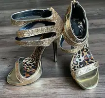 Socialite by: Shoe dazzel sz‎ 8.5 gold Y2K platform stilletto glitter heels