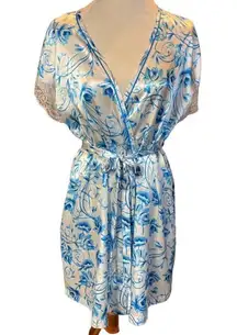 Morgan Taylor Women's White And Blue Lace Trim Floral Robe Small