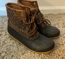 Sperry Leopard Print Duck Boots with Brown Accents size 6