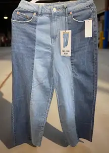 Vanilla Star  Size 4  W 26 Two Tone Jean Y2K STYLE Barrel Leg 5 Pkt. NWT