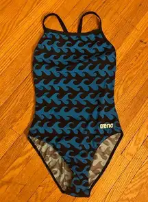 Women's Ride The Wave Light Drop Back One Piece Swimsuit