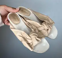 Calvin Klein Amba Sandal Womens Beige Knotted Leather Slip On Block Heel Sandals