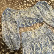 Billabong Blue and White Floral Pant Set