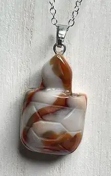 Carnelian banded agate turtle carving pendant necklace silver plated crystal sto