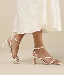 Lulus Kierha White Satin Strappy Low 3” Block Heels Bridal Wedding New