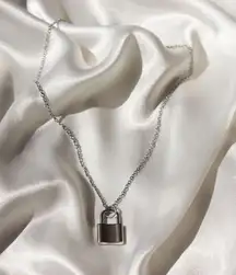 Silver Lock Necklace 