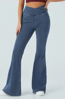 NWT Halara Flex High-Waisted Crossover Pocket Washer Denim Jeans