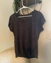 Women’s Lululemon Tee