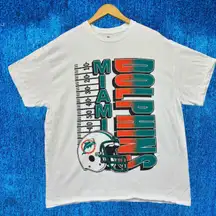 Miami Dolphins Football T-shirt Size Large